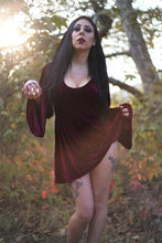 Load image into Gallery viewer, Melisandre velvet dress
